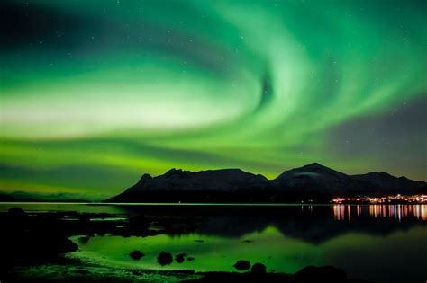 where to see northern lights in norway