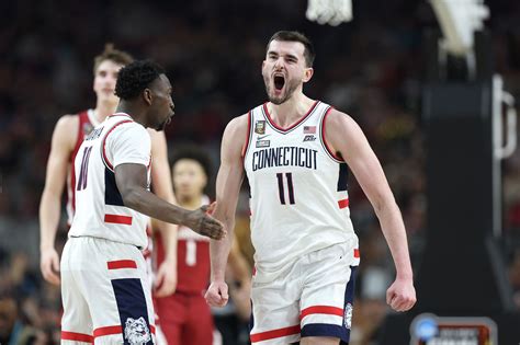 where to watch uconn men basketball today