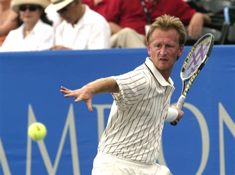 where was peter korda the tennis player born