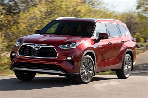 Toyota Suvs: Which One Can Make You Feel On Top Of The World?