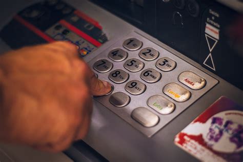 which bank has the lowest atm fees non customers