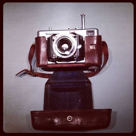 which camera did saul leiter use