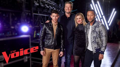 which coach won the voice 2021