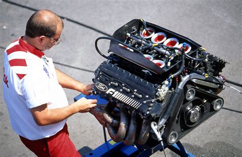 which f1 teams use which engines