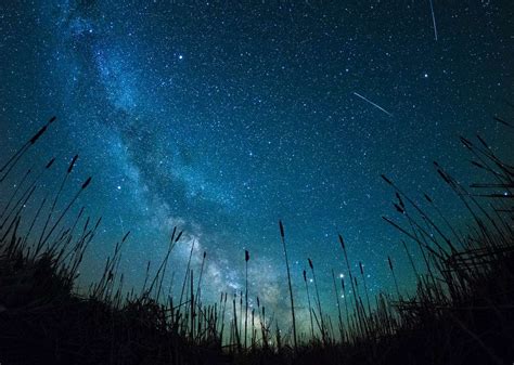 which major meteor shower occurs in october