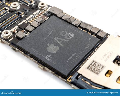 which processor is used in apple iphone
