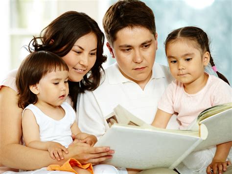 which technique does the author use to engage the reader