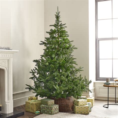 Which Type Of Artificial Christmas Tree Is Best