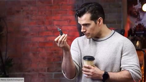 which warhammer does henry cavill play