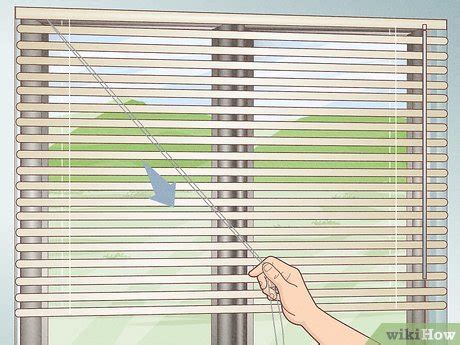 which way are blinds supposed to go
