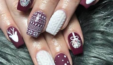 White Christmas Sweater Nails