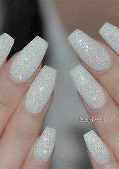 White Sparkly Acrylic Nails: The Trendy Nail Style Of 2023