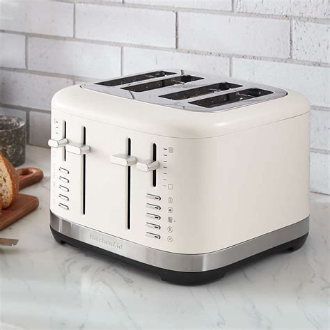 White 4 Slice Toaster Canada