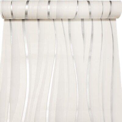 White And Silver Wave Wallpaper