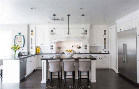 White Big Kitchen