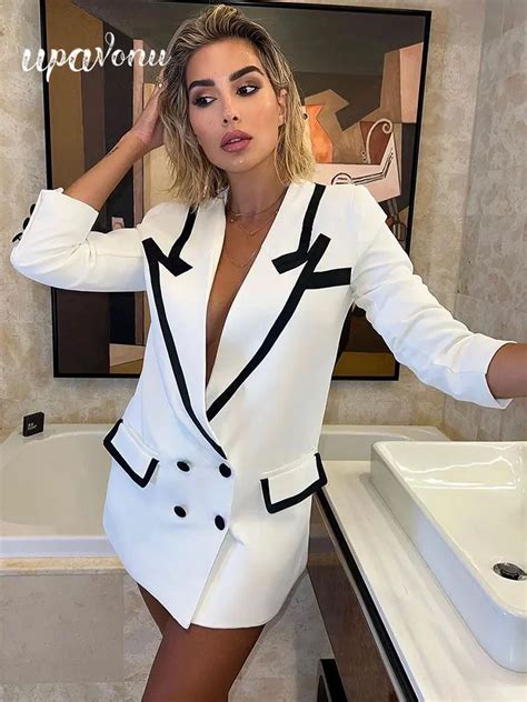 White Blazer Express