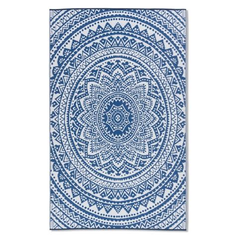 White Blue Pattern Rug