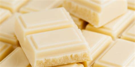 white chocolate candy bars