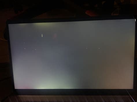 White Dots On Desktop Screen