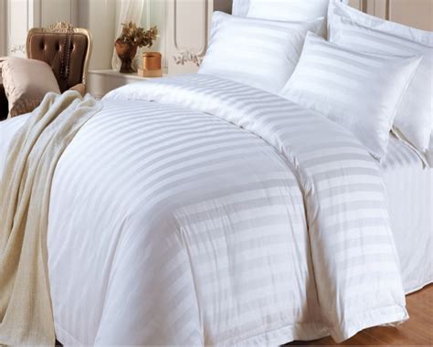 White Hotel Bedding Sets