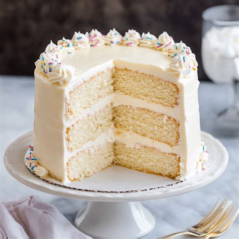 Strawberry Cream Cake Layer Cake Parade