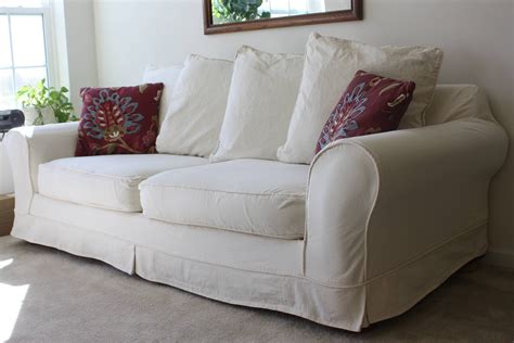 White Sofas With Slipcovers
