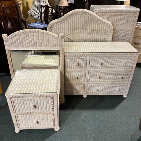White Wicker Twin Bedroom Set