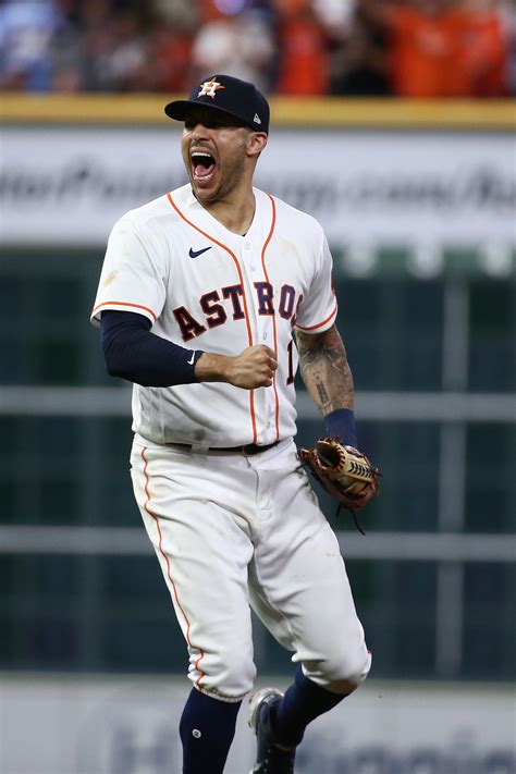 who did carlos correa sign with