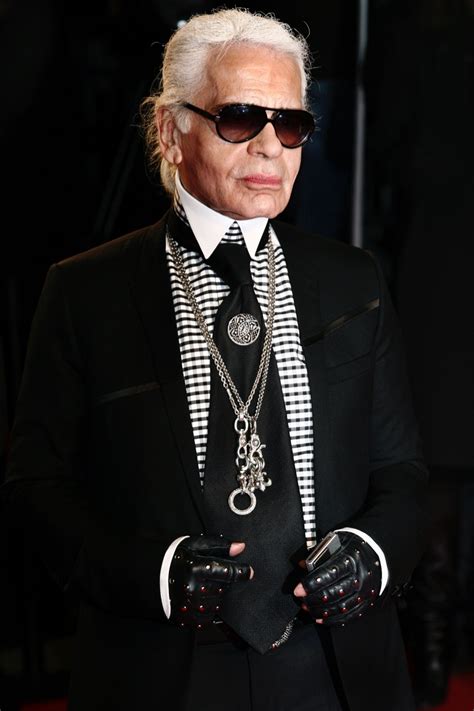 who did karl lagerfeld design for
