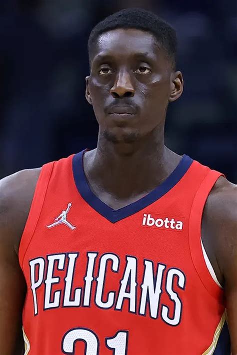 who does tony snell play for