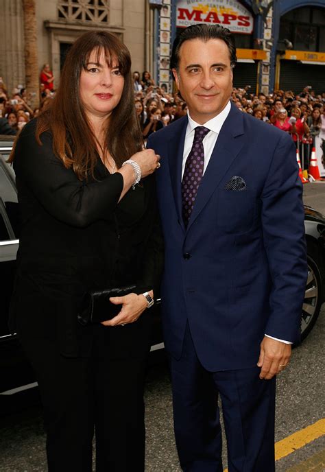 who is andy garcia married to