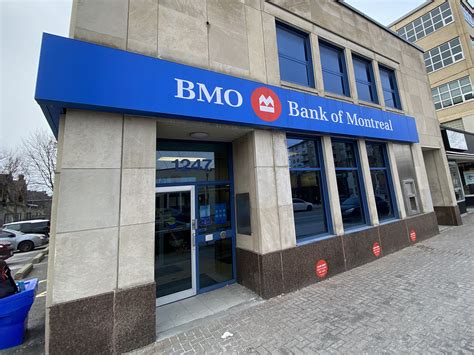 who is bmo banking