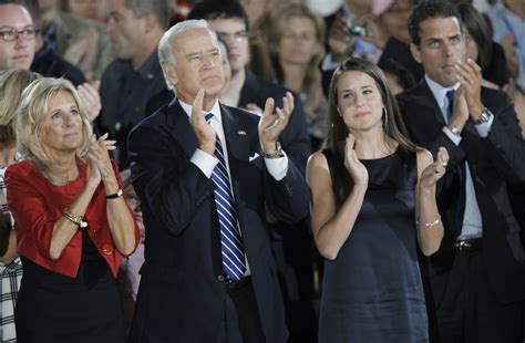 who is bo biden's wife