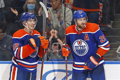 who is edmonton oilers playing in playoffs