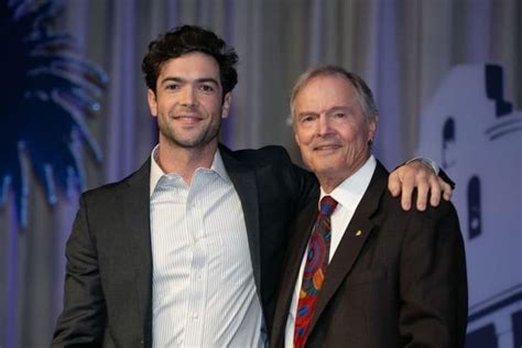 who is ethan peck's father