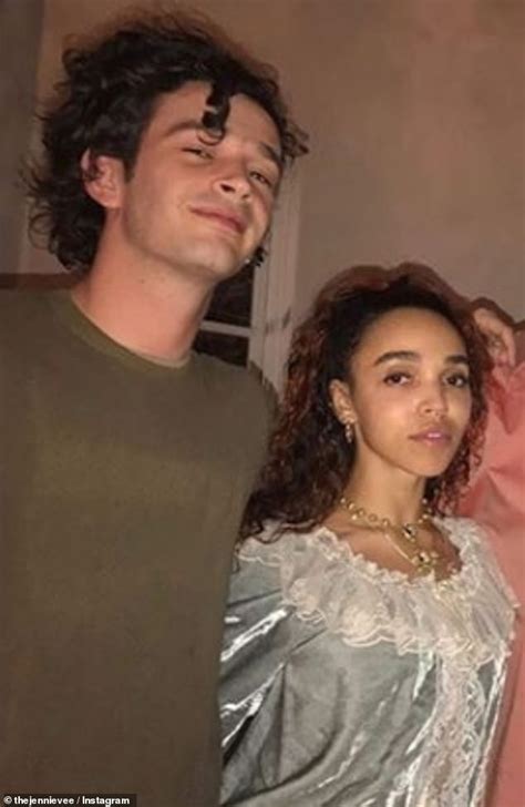 who is fka twigs dating