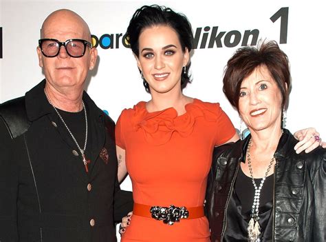 who is katy perry's father