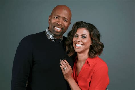 who is kenny smith wife