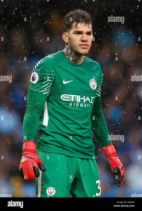 who is man city goalkeeper