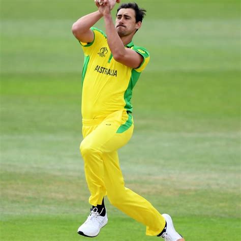 who is mitchell starc
