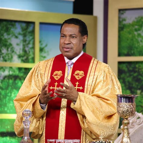 who is pastor chris oyakhilome