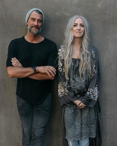15 Pics Of Rich Roll With His Wife Julie Piatt & Children Celebritopedia