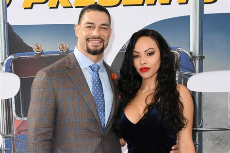 who is roman reigns wife