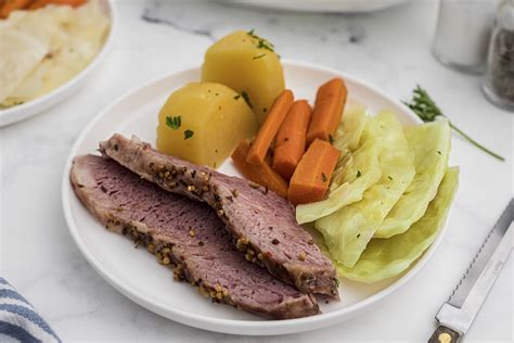 Corned Beef & Cabbage Skillet 4 Sons 'R' Us