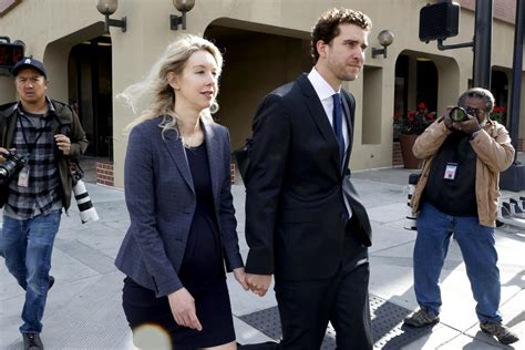 who is the husband of elizabeth holmes