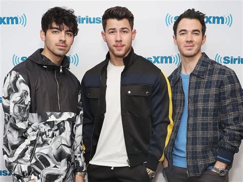 who is the lead singer of the jonas brothers