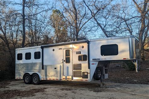 Who Makes The Best Horse Trailer