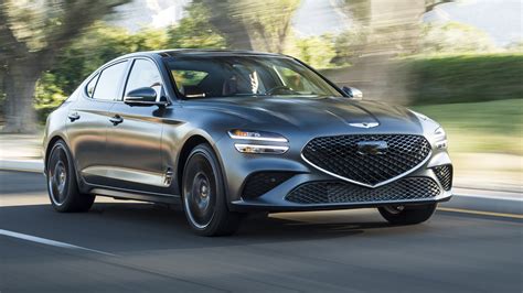 who makes the genesis g70