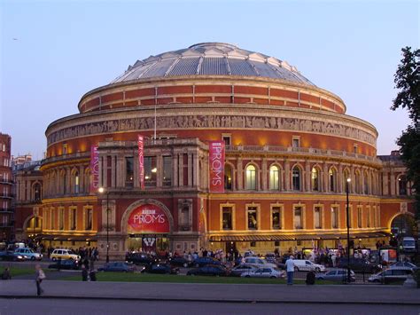 who owns the royal albert hall