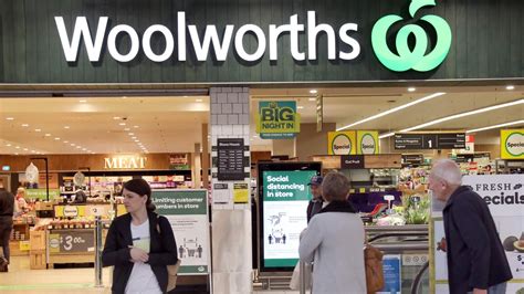 who owns woolworths and big w